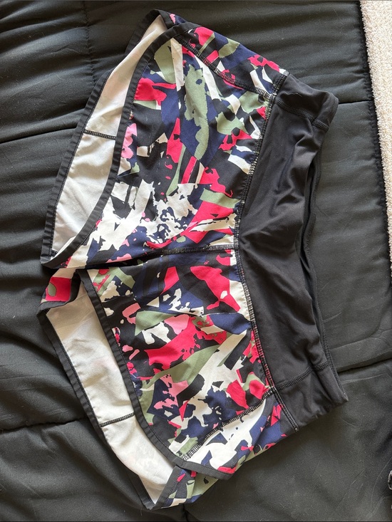 lululemon athletica Pants - Women’s Active Short in Black with Multicolor Camo Print